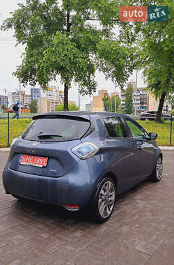 Хетчбек Renault Zoe 2019 в 
