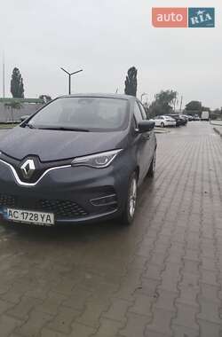 Хэтчбек Renault Zoe 2021 в 