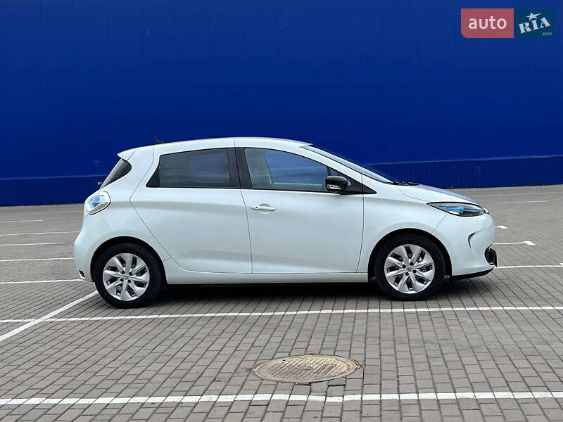 Хэтчбек Renault Zoe 2015 в Дубно фото 3 Хэтчбек Renault Zoe 2015 в Дубно