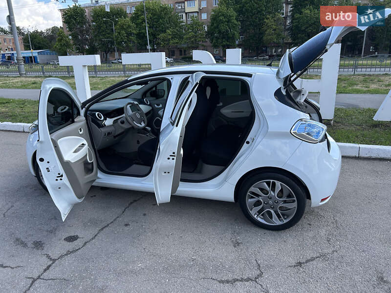 Хэтчбек Renault Zoe 2017 в Харькове фото 18 Хэтчбек Renault Zoe 2017 в Харькове