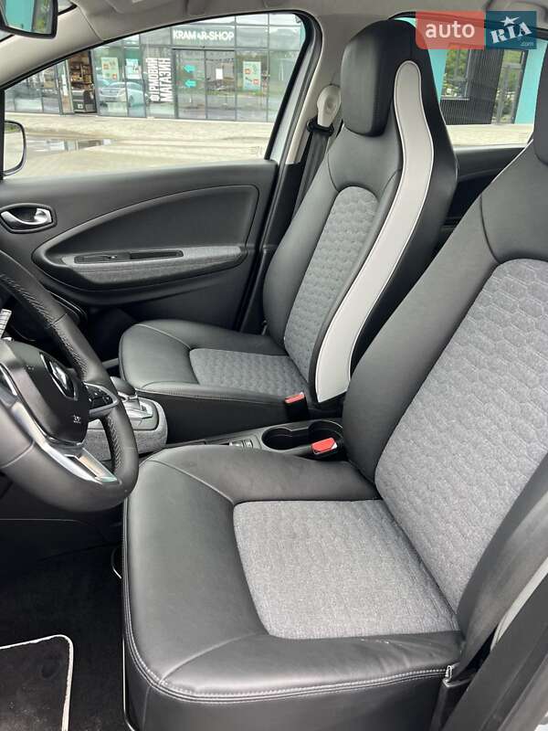 Хэтчбек Renault Zoe 2021 в Львове