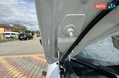 Хетчбек Renault Zoe 2022 в 