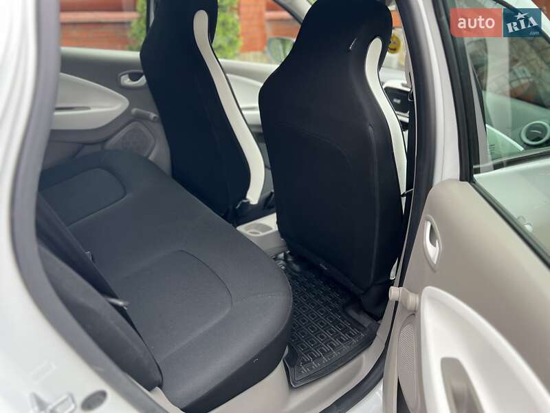 Хэтчбек Renault Zoe 2016 в Виннице