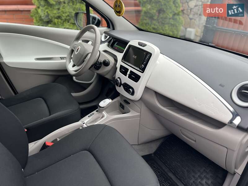 Хэтчбек Renault Zoe 2016 в Виннице