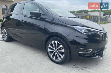 Хэтчбек Renault Zoe 2019 в 