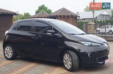 Хетчбек Renault Zoe 2015 в 