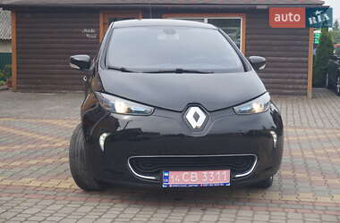 Хетчбек Renault Zoe 2015 в 