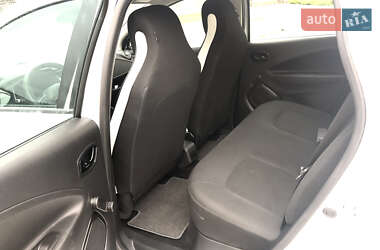 Хэтчбек Renault Zoe 2020 в 