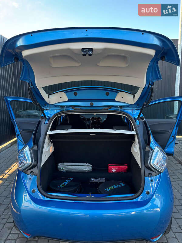 Хэтчбек Renault Zoe 2018 в Львове