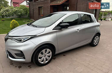 Хэтчбек Renault Zoe 2021 в 