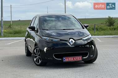 Хэтчбек Renault Zoe 2018 в 