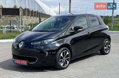 Хэтчбек Renault Zoe 2018 в 
