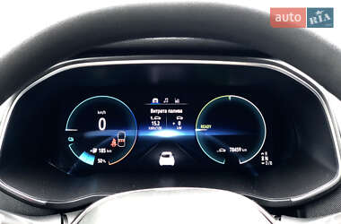 Хэтчбек Renault Zoe 2020 в 