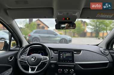 Хетчбек Renault Zoe 2022 в 