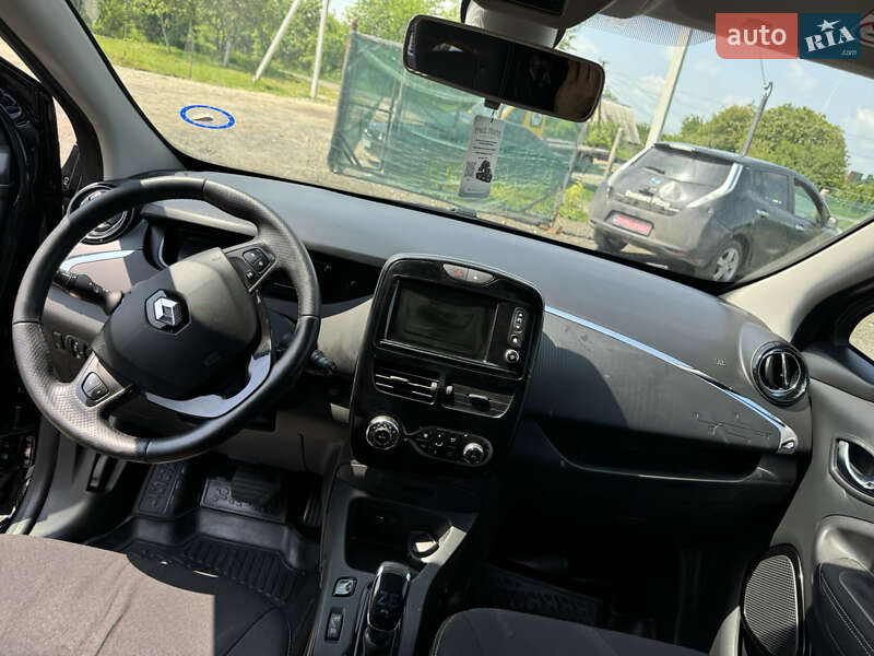 Хэтчбек Renault Zoe 2017 в Луцке