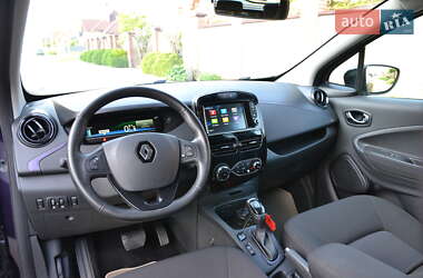 Хэтчбек Renault Zoe 2019 в 