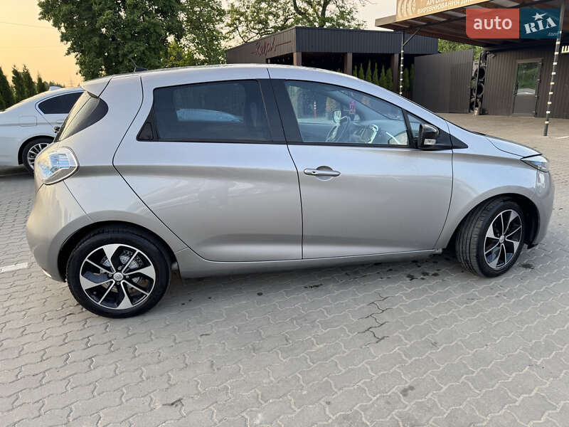 Хетчбек Renault Zoe 2015 в Львові