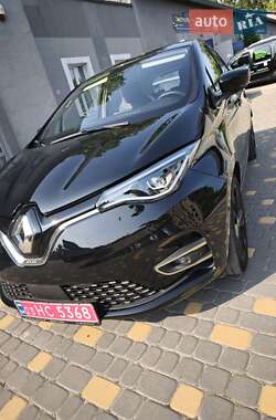 Хэтчбек Renault Zoe 2023 в 