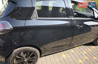 Хэтчбек Renault Zoe 2023 в 