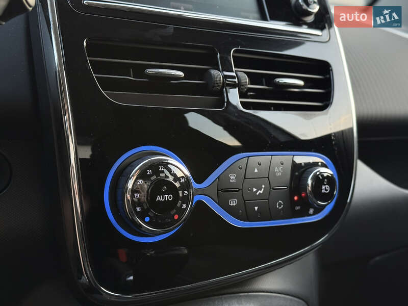 Хетчбек Renault Zoe 2019 в Луцьку