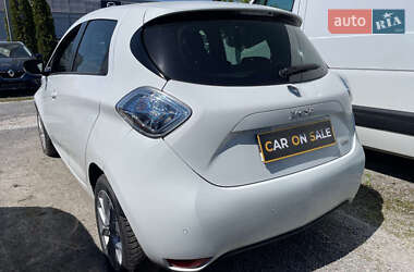 Хэтчбек Renault Zoe 2019 в 