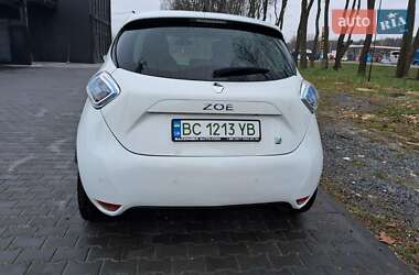 Хэтчбек Renault Zoe 2016 в 