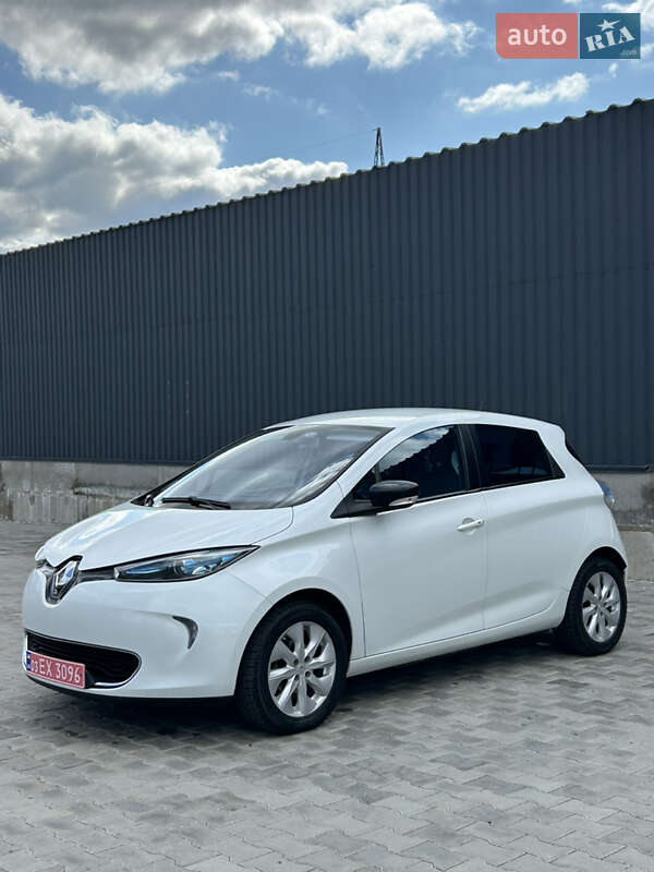 Хэтчбек Renault Zoe 2016 в Вознесенске