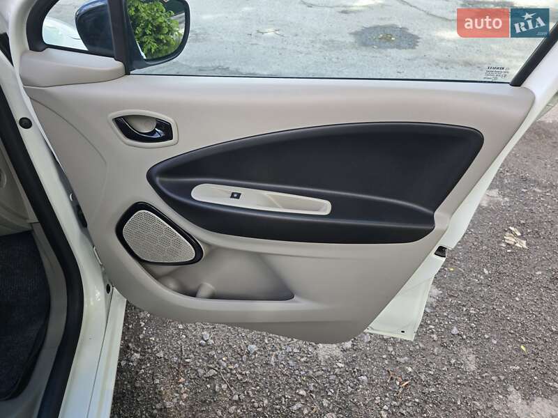 Хетчбек Renault Zoe 2016 в Вінниці