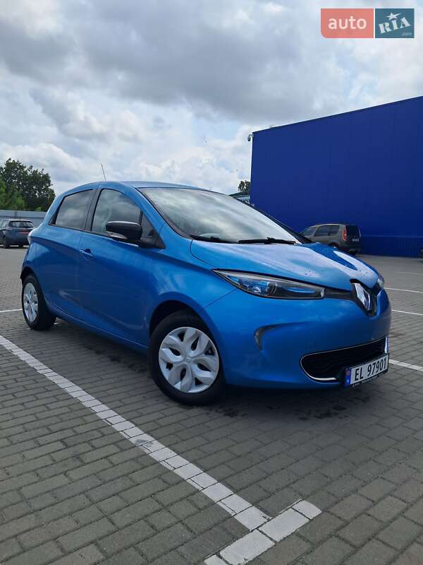 Хэтчбек Renault Zoe 2016 в Дубно