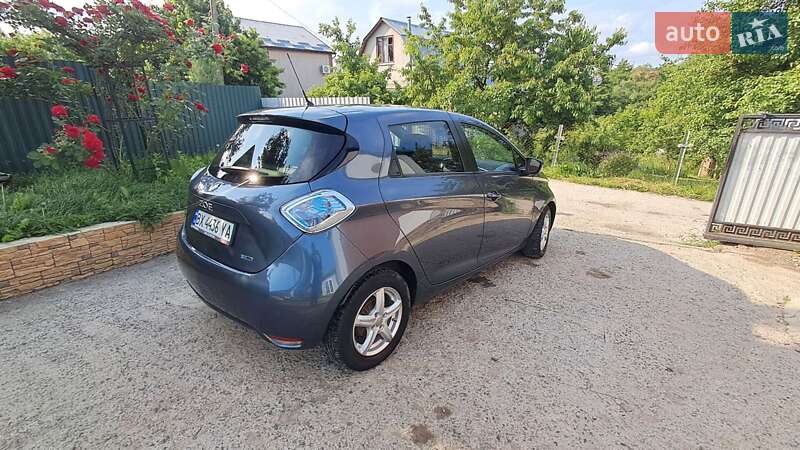 Хэтчбек Renault Zoe 2017 в Хмельницком