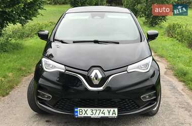 Хэтчбек Renault Zoe 2021 в 
