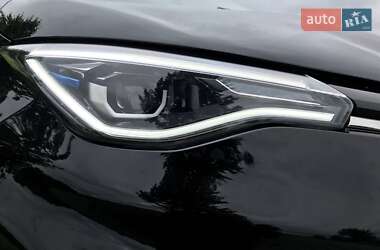 Хэтчбек Renault Zoe 2021 в 