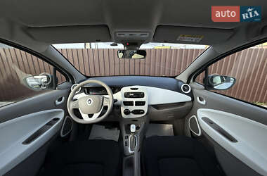 Хэтчбек Renault Zoe 2019 в 
