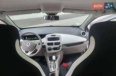 Хэтчбек Renault Zoe 2018 в 