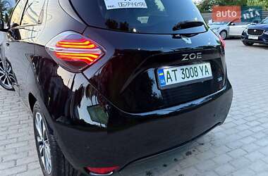 Хэтчбек Renault Zoe 2020 в 
