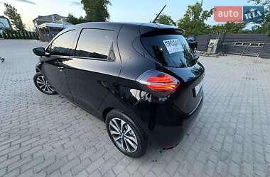 Хэтчбек Renault Zoe 2020 в 
