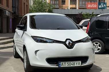 Хэтчбек Renault Zoe 2016 в Ивано-Франковске