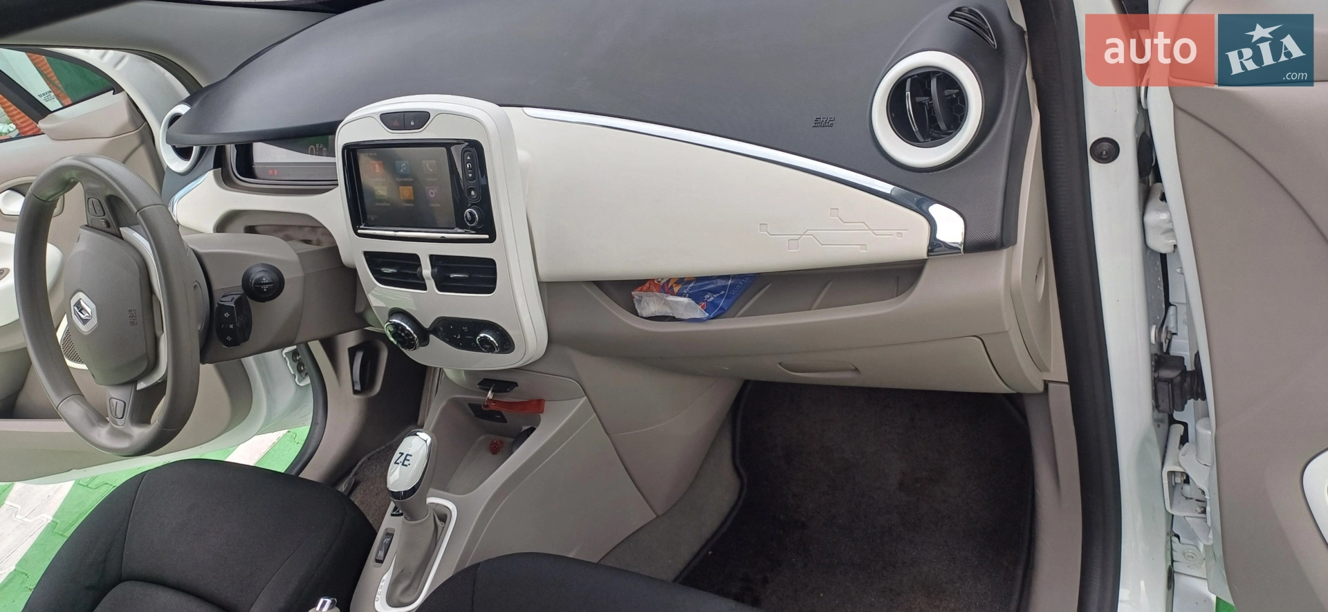 2015 Renault ZOE - мініатюра 11