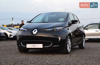 Хэтчбек Renault Zoe 2019 в 