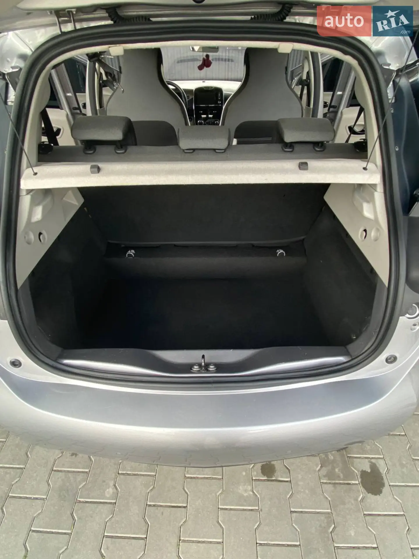 2015 Renault ZOE - мініатюра 14