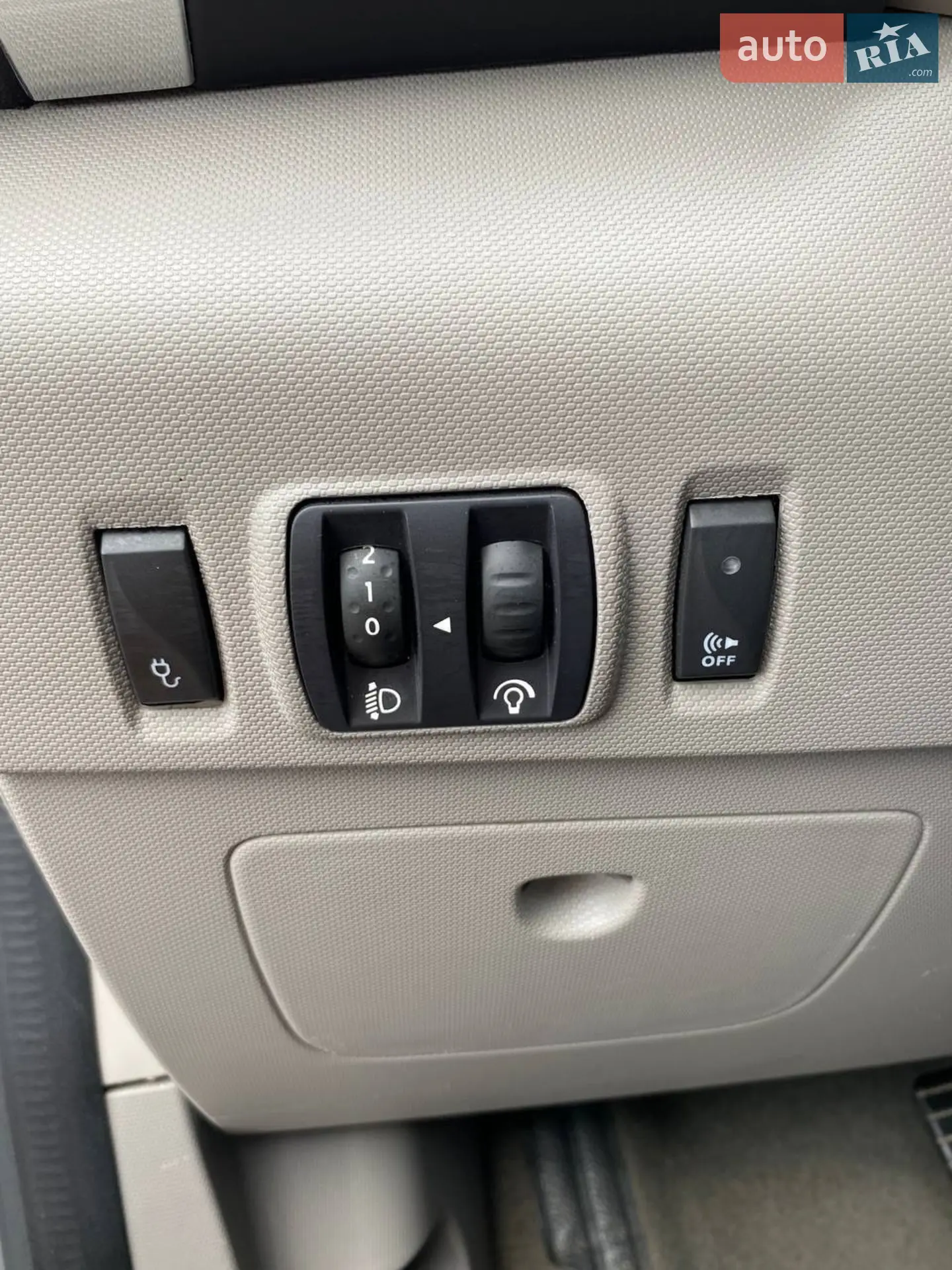 2015 Renault ZOE - мініатюра 22