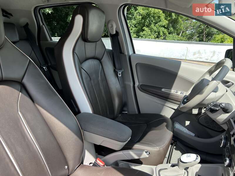 Хэтчбек Renault Zoe 2018 в Полтаве фото 17 Хэтчбек Renault Zoe 2018 в Полтаве