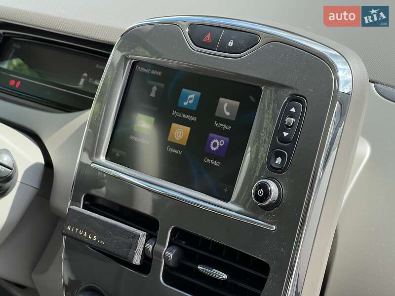 Хэтчбек Renault Zoe 2018 в Полтаве фото 16 Хэтчбек Renault Zoe 2018 в Полтаве