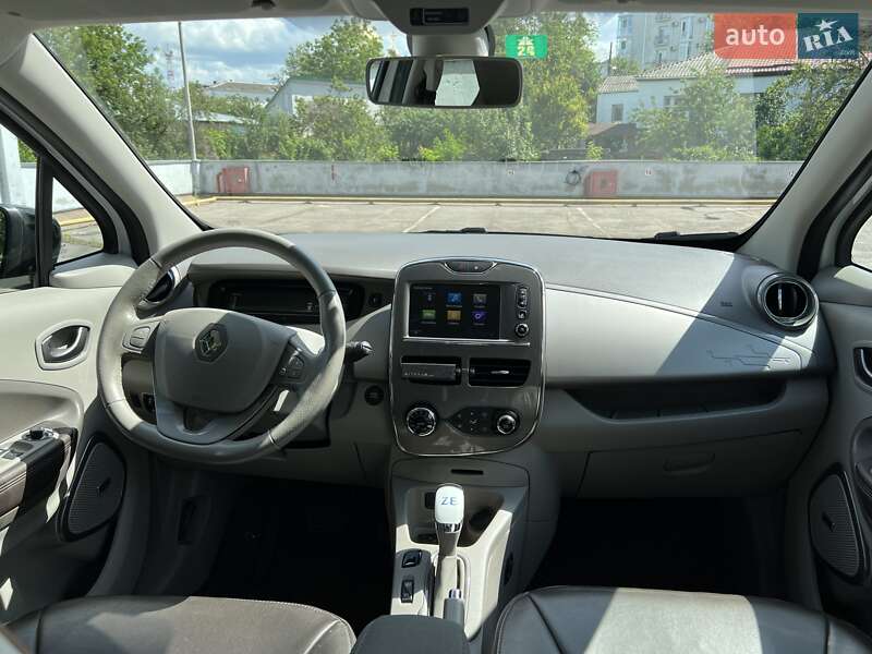 Хэтчбек Renault Zoe 2018 в Полтаве фото 23 Хэтчбек Renault Zoe 2018 в Полтаве