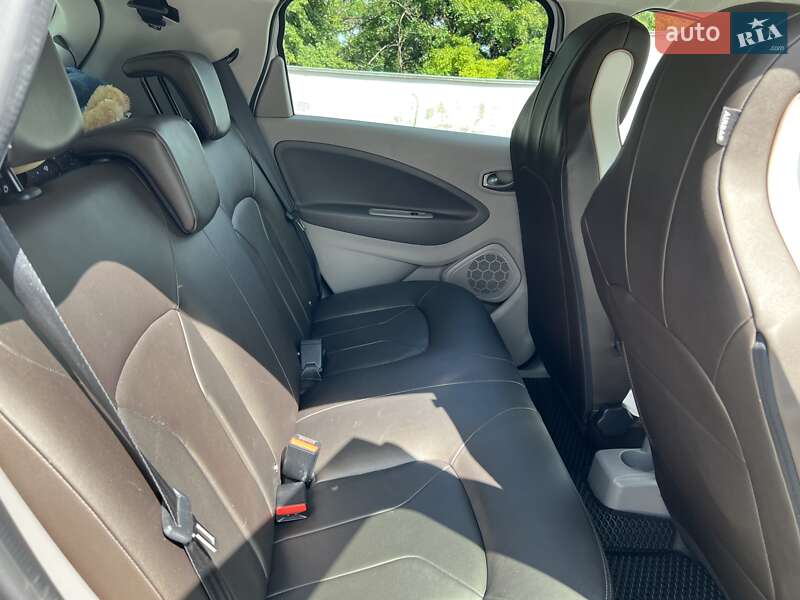 Хэтчбек Renault Zoe 2018 в Полтаве фото 21 Хэтчбек Renault Zoe 2018 в Полтаве