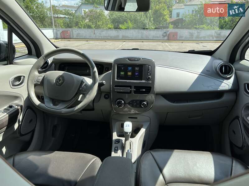 Хэтчбек Renault Zoe 2018 в Полтаве фото 24 Хэтчбек Renault Zoe 2018 в Полтаве