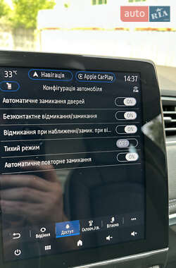 Хэтчбек Renault Zoe 2021 в 