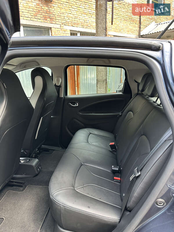 Хэтчбек Renault Zoe 2020 в Киеве