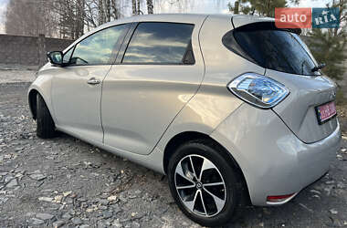 Хэтчбек Renault Zoe 2017 в 