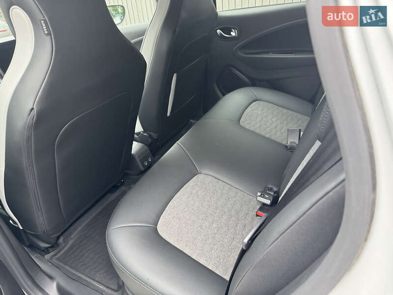 Хэтчбек Renault Zoe 2019 в Тернополе